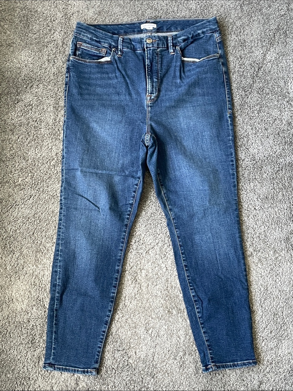 EC Good American Good Legs High Waisted Skinny Jeans Medium Wash - Size 16